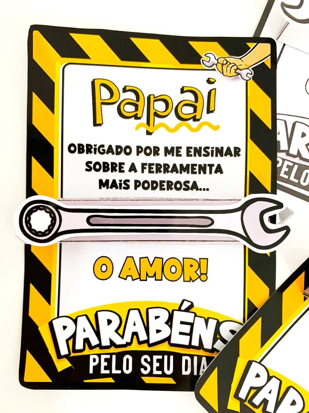 Cartão Dia dos Pais tema Ferramentas - Imagem 2