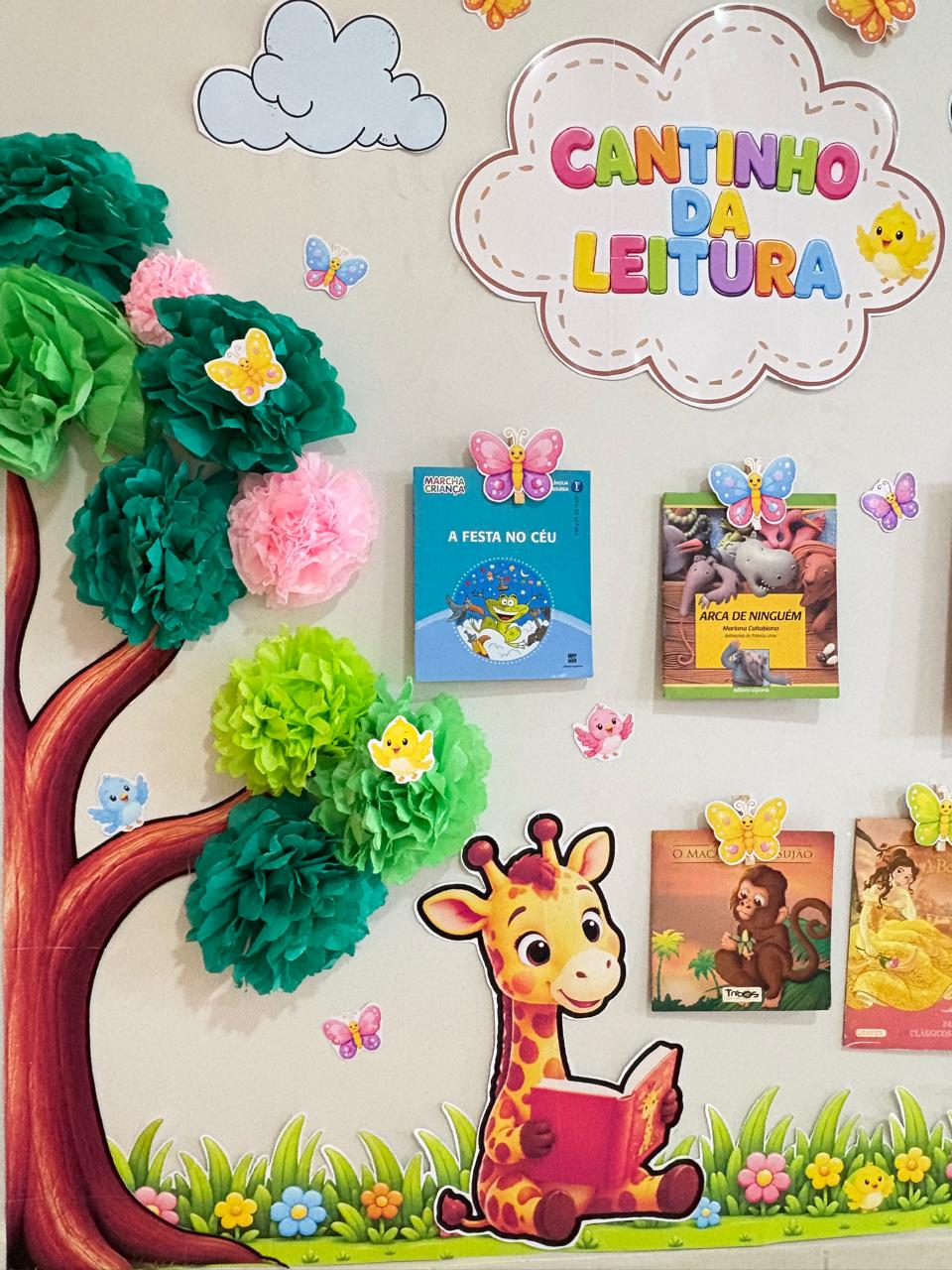 Painel Encantado – Cantinho da Leitura - Imagem 3